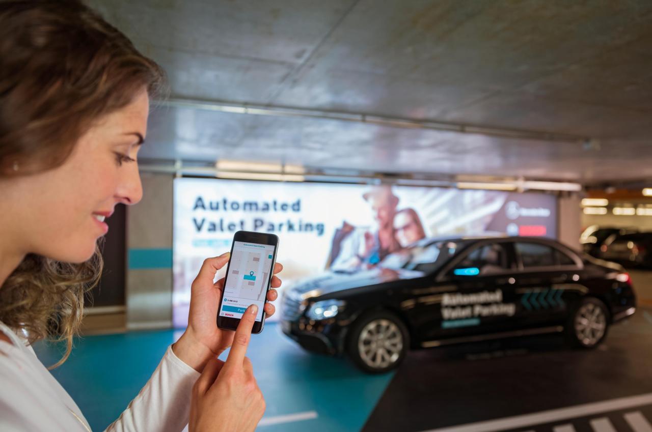 Parking valet bosch automated mercedes pilot daimler museum august benz